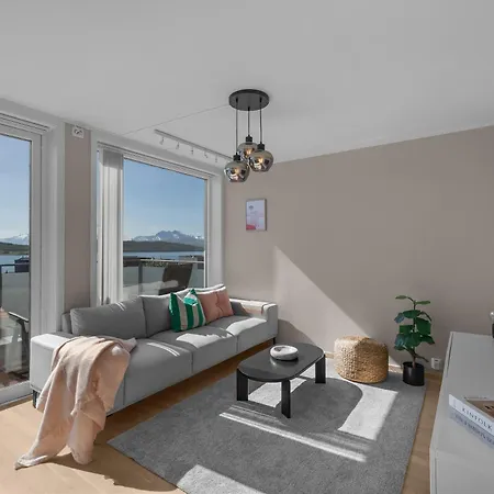 شقة Moderne Med Sjoutsikt Naer Flyplass