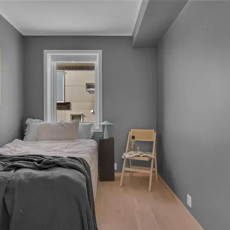 Moderne Med Sjoutsikt Naer Flyplass شقة ترومسو